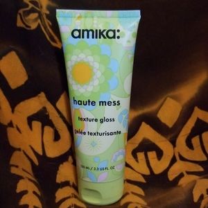 Amika: Haute Mess